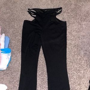 Black cut out pants SHEIN